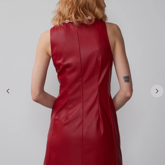 NY&Co Sleeveless Pearl Neck Vegan Leather Mini Dress - Picture 3 of 10